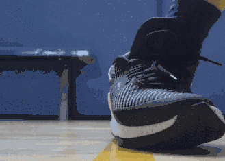 但穿起来潮牌其实还好（JORDAN FLY LOCKDOWN实战测评 JORDAN FLY LOCKDOWN实物欣赏）