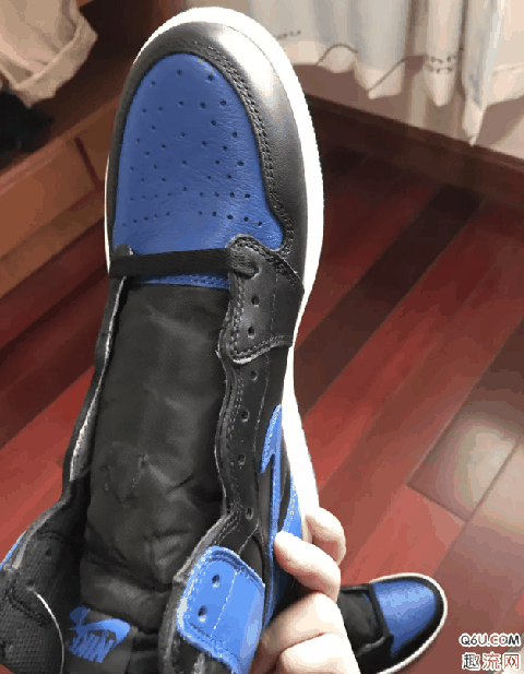 AJ1皇家蓝开箱测评 AJ1皇家蓝和黑蓝的区别是什么