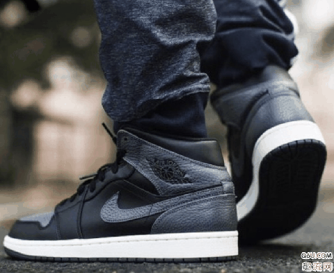 AJ1影子和黑灰的区别是什么 AJ1影子和黑灰谁贵
