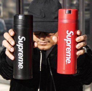 各位一定有潮牌品牌这样的经历（Supreme保温杯在哪买 Supreme x ZOJIRUSHI 保温杯多少钱）