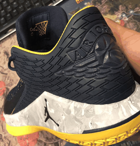 AJ32密歇根配色开箱测评 AJ32密歇根配色实物欣赏