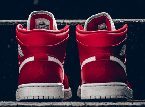 不适合长潮牌品牌途行走（AJ1“Gym Red”好看吗 AJ1“Gym Red”多少钱）