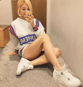  她们不会潮牌汇潮牌网店care自己的身高（女生怎么穿衣服才显腿长 女生穿矮了自己也好看吗）