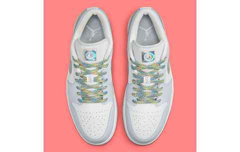 撕撕乐 AJ1 Low 全新灰白配色鞋款-1.jpg