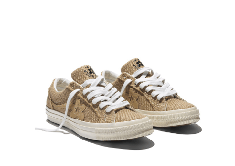 Converse 最受欢迎的 潮牌Chuck 70 也首次加入小花装扮（Converse 小花联名系列怎么购买 Converse 小花联名鞋款好看吗）