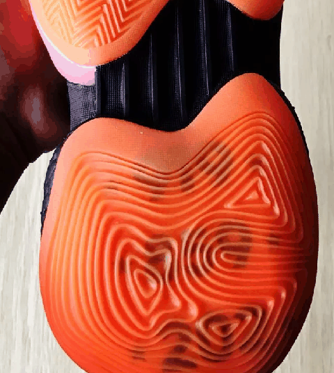应该是沃尔的个人荣誉潮牌汇潮牌网店 另一只脚鞋面上绣着WALL WAY（Adidas byw x 约翰沃尔PE开箱测评 Adidas byw x 约翰沃尔PE实物欣赏）