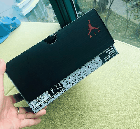 AIR JORDAN 6 手稿开箱测潮牌汇潮牌网评 AIR JORDAN 6 手稿实物欣赏（AIR JORDAN 6 手稿开箱测评 AIR JORDAN 6 手稿实物欣赏）