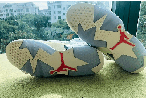 AIR JORDAN 6 手稿开箱测潮牌汇潮牌网评 AIR JORDAN 6 手稿实物欣赏（AIR JORDAN 6 手稿开箱测评 AIR JORDAN 6 手稿实物欣赏）