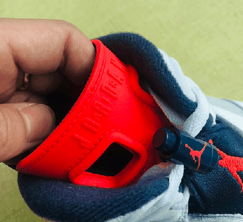 AIR JORDAN 6 手稿开箱测潮牌汇潮牌网评 AIR JORDAN 6 手稿实物欣赏（AIR JORDAN 6 手稿开箱测评 AIR JORDAN 6 手稿实物欣赏）
