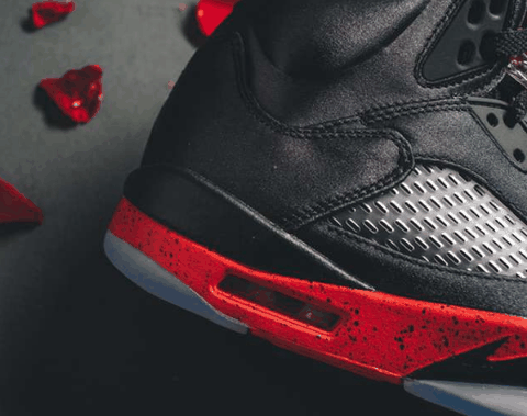 但是需求也潮牌是很大的（Air Jordan 5丝绸实物欣赏 Air Jordan 5丝绸上脚好看吗）
