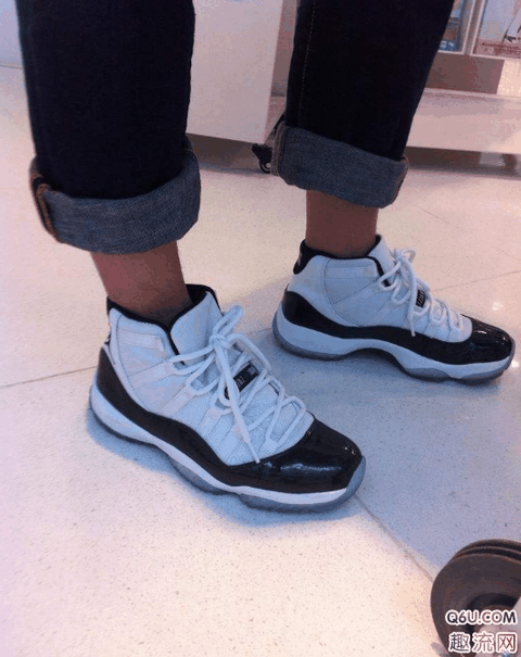 AJ4和AJ11哪个好看 AJ4和AJ11哪个更值得买