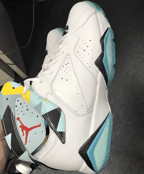 Air Jordan 7冰蓝开箱测潮牌资讯评 Air Jordan 7冰蓝实物欣赏（Air Jordan 7冰蓝开箱测评 Air Jordan 7冰蓝实物欣赏）