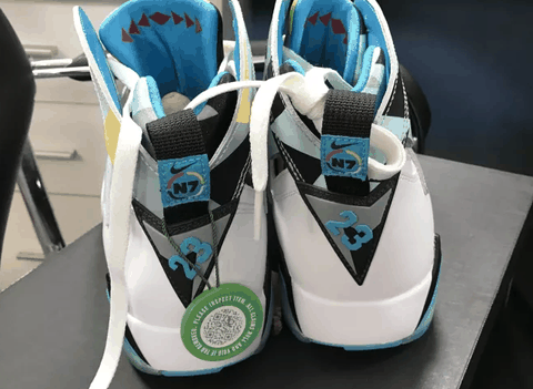Air Jordan 7冰蓝开箱测潮牌资讯评 Air Jordan 7冰蓝实物欣赏（Air Jordan 7冰蓝开箱测评 Air Jordan 7冰蓝实物欣赏）