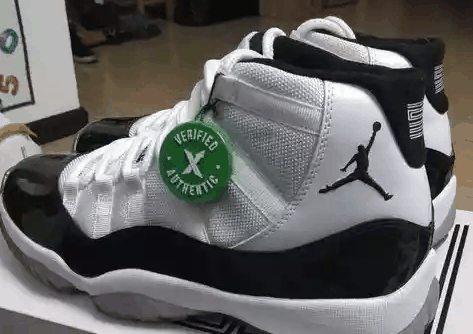 是史上第潮牌汇潮牌网一次市售（AJ11 Concord 复刻版开箱 AJ11 Concord 复刻版实物欣赏）