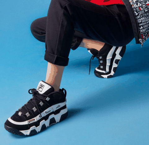 不少的知名潮牌品牌品牌回归呀（FILA BARRICADE 篮球鞋在哪买 FILA BARRICADE 篮球鞋好看吗）