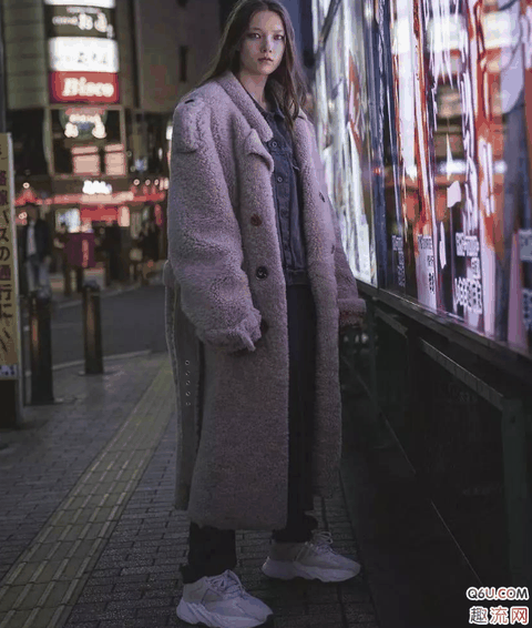 椰子700“Mauve”实物欣赏潮牌汇潮牌网店 椰子700“Mauve”尺码怎么选（椰子700“Mauve”实物欣赏 椰子700“Mauve”尺码怎么选）