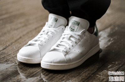Adidas stan Smith有几个潮牌汇潮牌网版本stan Smith尺码偏大吗（Adidas stan Smith有几个版本stan Smith尺码偏大吗）