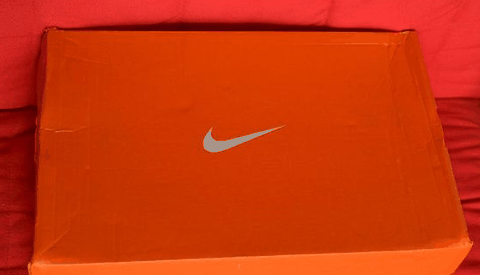 第一感觉是增高潮牌品牌效果明显 俯视图（Nike Zoom FLY静态开箱 Nike Zoom FLY上脚感受）
