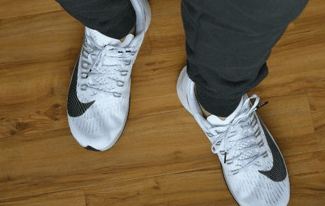 第一感觉是增高潮牌品牌效果明显 俯视图（Nike Zoom FLY静态开箱 Nike Zoom FLY上脚感受）