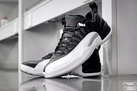 AJ12 low黑白开箱测评 AJ12 low黑白上脚好看吗