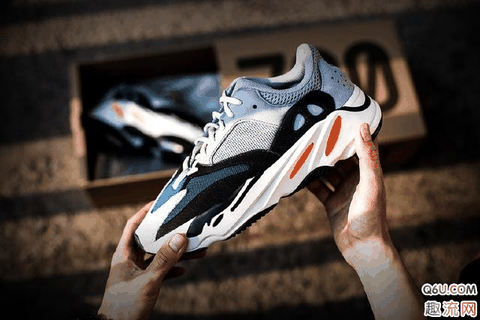 yeezy 700偏码吗 椰子尺码应该怎么选择