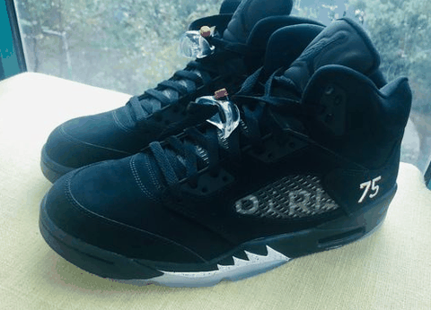 AJ5黑银开箱测评潮牌资讯 AJ5黑银实物欣赏（AJ5黑银开箱测评 AJ5黑银实物欣赏）