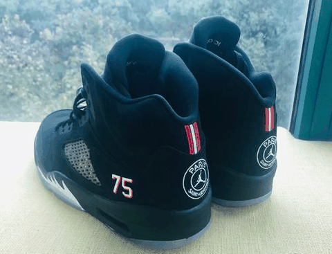 AJ5黑银开箱测评潮牌资讯 AJ5黑银实物欣赏（AJ5黑银开箱测评 AJ5黑银实物欣赏）