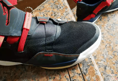AJ33和kd11哪个好潮牌资讯 AJ33和kd11对比测评（AJ33和kd11哪个好 AJ33和kd11对比测评）