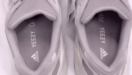 我们一起潮牌去看看吧（Yeezy 700 V2 Static开箱测评 Yeezy 700 V2 Static细节欣赏）
