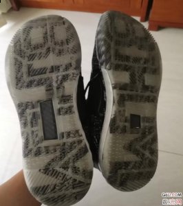 但是小编觉得潮牌汇潮牌网还是注意一个度（匹克DH3黑人月实战测评 匹克霍华德3代黑人月可以打水泥地吗）
