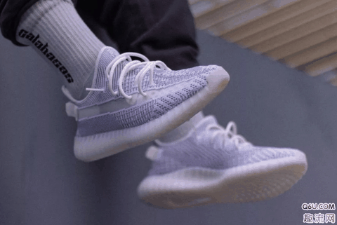 yeezy 350 v2 static开箱测评 椰子350 v2 static上脚图赏析