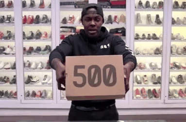 也不是那么潮牌信息容易入手的（椰子500 “Salt”开箱测评 Yeezy 500 “Salt”实物欣赏）
