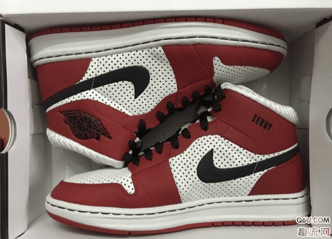 AJ1耐磨吗 AJ1鞋底硬吗