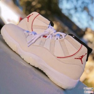  Air Jordan 3 JTH NRG “Bio潮牌资讯 Beige” 这款鞋整体以棕色为主（适合秋冬季节穿的AJ有哪些 麂皮材质保暖AJ球鞋盘点）