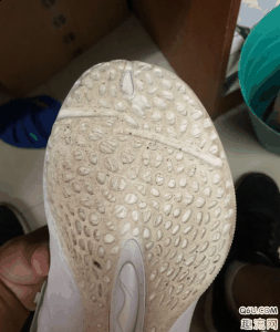 我Nike穿潮牌信息43码是275㎜（李宁音速6和队尚5哪个好 音速6和队尚5对比测评）