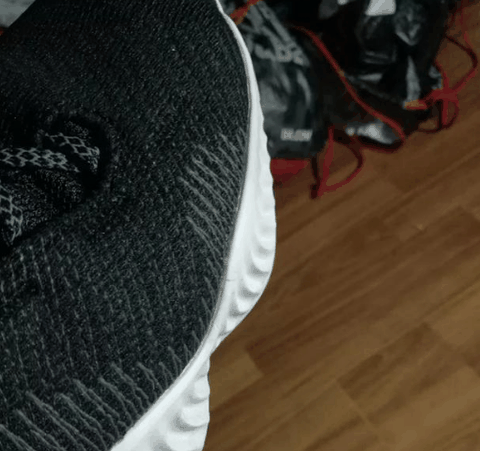  Adidas pro bounce 实战缓潮牌信息震怎么样 配置是全掌bounce（Adidas pro bounce 实战测评 Adidas pro bounce 实战缓震怎么样）