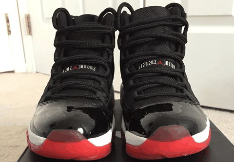 今天就与小伙伴们一起潮牌品牌见证AJ11黑红配色开箱测评吧（AJ11黑红配色开箱测评 AJ11 “bred” 实物i欣赏）