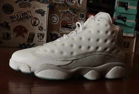是一双值得潮牌商城入手的鞋款 （AIR JORDAN 13白北卡实物欣赏 AIR JORDAN 13 白北卡细节欣赏）