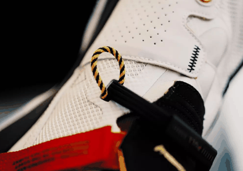 Air Jordan 3也是潮牌品牌一双革命性作品（AJ33实战测评 AJ33与AJ32，AJ31有什么不同）