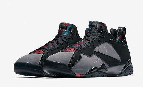 小编觉得AJ潮牌商城7也蛮好看的呀（AJ7低帮波尔多开箱 AJ7 Low NRG “Bordeaux”实物欣赏）