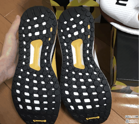 阿迪达斯菲董联名SOLARHU 开箱测评 adidas Pharrell Williams SOLARHU 上脚好看吗