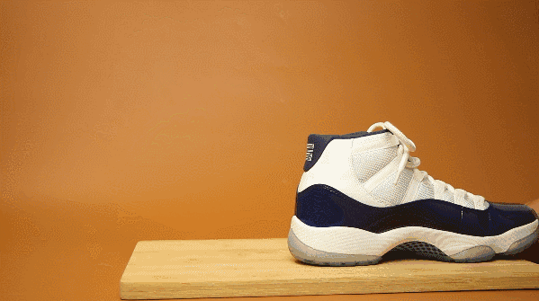 虽然正当潮牌信息夏令时节（AJ11北卡蓝性能测评 AJ11北卡蓝搭配技巧）