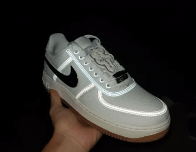 Af1 travis scott实物欣潮牌汇潮牌网店赏 Af1 travis scott上脚图（Af1 travis scott实物欣赏 Af1 travis scott上脚图）