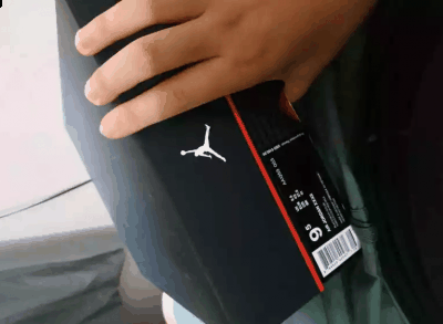 AJ32黑猫开箱潮牌汇潮牌网 AJ32黑猫实物欣赏（AJ32黑猫开箱 AJ32黑猫实物欣赏）
