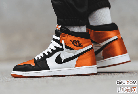 AJ1 mid黑橙扣碎开箱测评 AJ1黑橙扣碎和丝绸扣碎的区别是什么