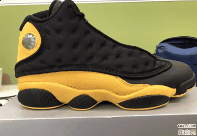 特别是黄色配潮牌资讯色特别亮眼（AJ13安东尼开箱测评 AJ13 Melo Class of 2002值得入手吗）
