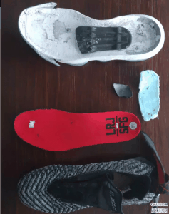 提高了作战性能 lbj16和lbj15哪个潮牌信息配置好 我们来对比一下lbj16和lbj15侧面（LBJ16拆解测评 lbj16和lbj15哪个配置好）