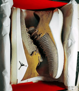 lbj的缓震是潮牌汇潮牌网店变态级的（AJ32土豪金开箱测评 Air Jordan 32 Low Wheat实物细节赏析）