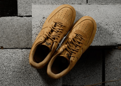 就是亚麻或者潮牌品牌胡麻的意思（AF1 Low “Flax”实物欣赏 AF1 Low “Flax”细节鉴赏）