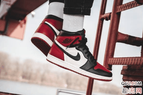 AJ1黑脚指和黑红脚趾价格哪个贵 AJ1黑脚指和黑红脚趾哪个好看